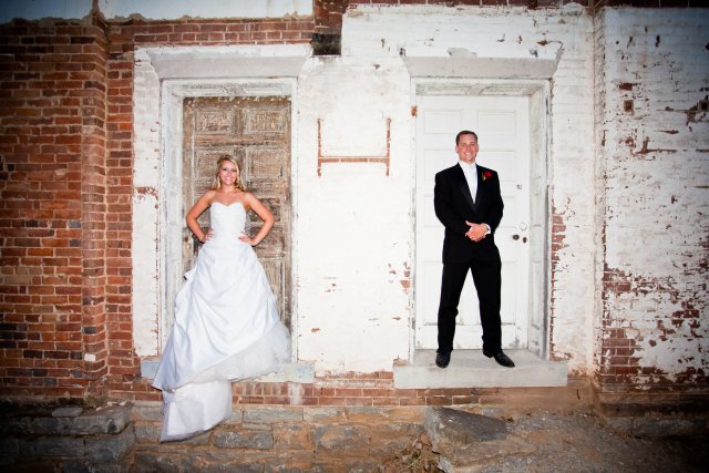 bride, groom, doorways, nashville, wedding, carnton plantation
